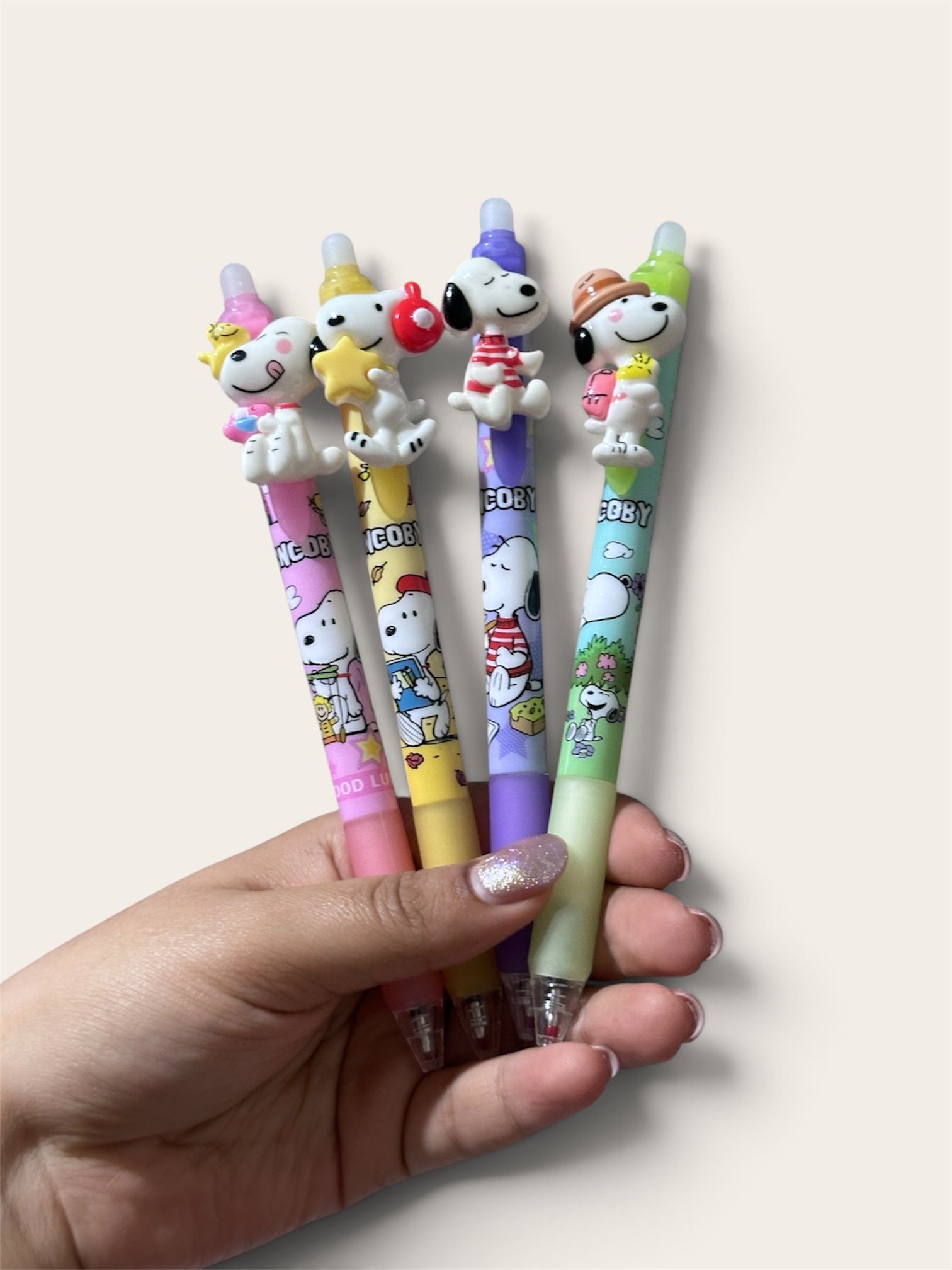 Pluma Snoopy